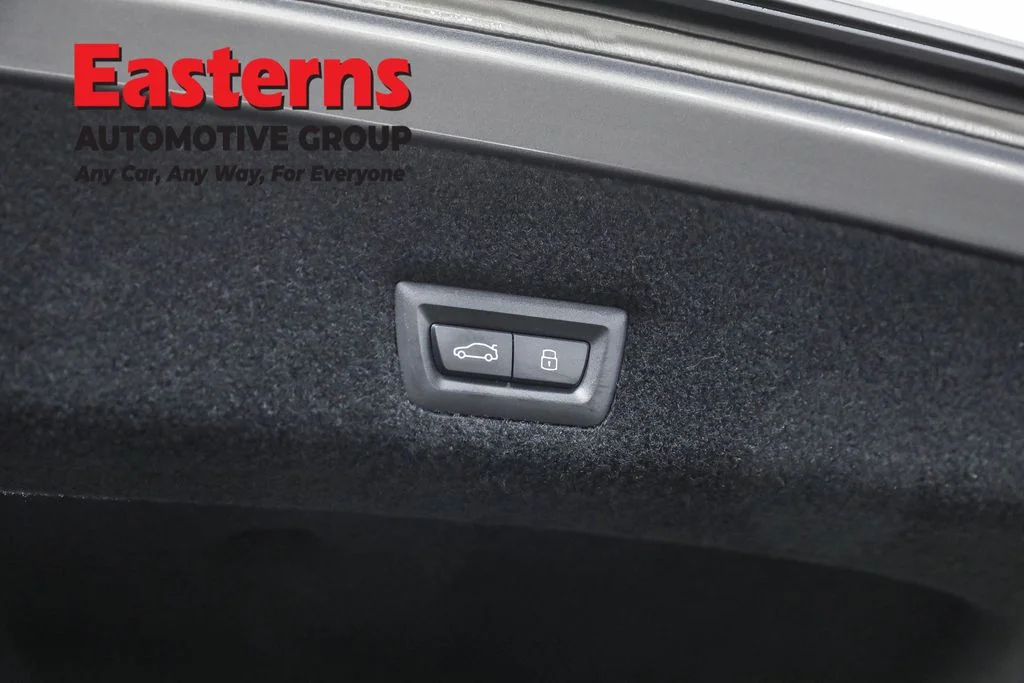 Used 2023 Gray BMW 760i xDrive image 25