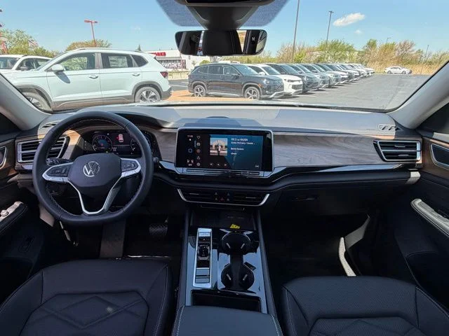 New 2026  Volkswagen 2.0T SE w/Technology image 10