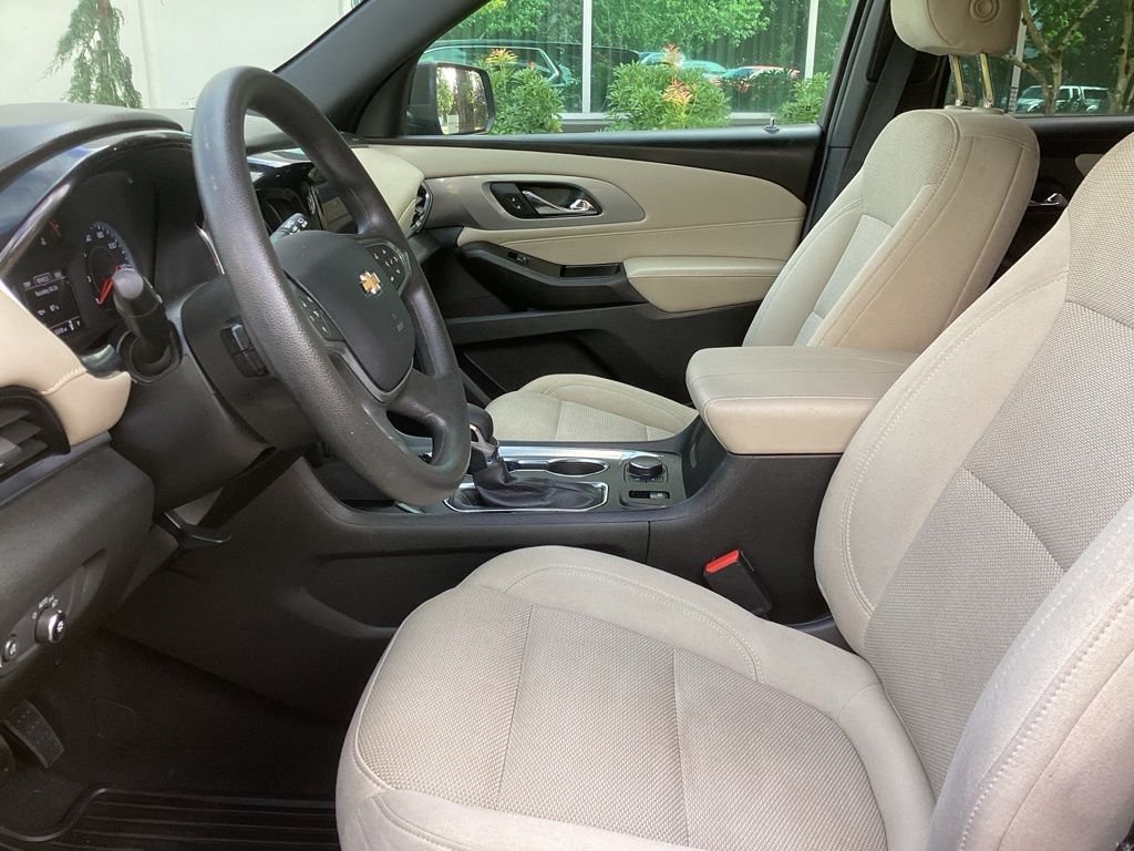 Used 2023 Black Chevrolet LS image 3