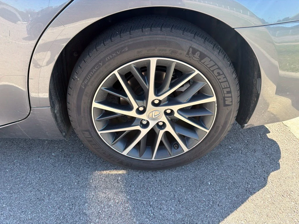Used 2016 Nebula Gray Pearl Lexus 350 image 8