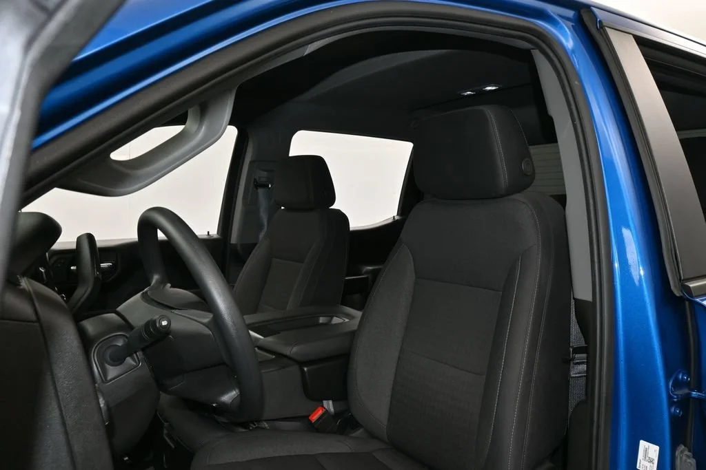 Used 2024 Glacier Blue Metallic Chevrolet Custom image 9