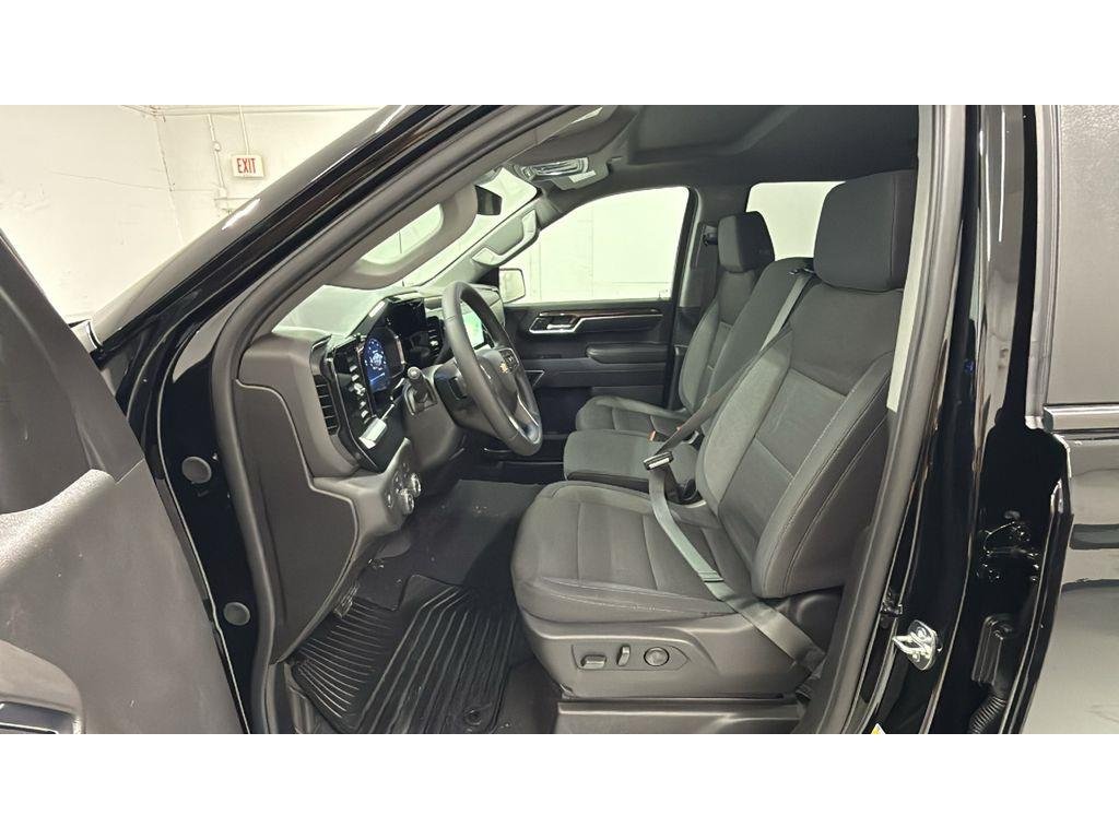 2026 Chevrolet Silverado 1500 LT - Photo 19