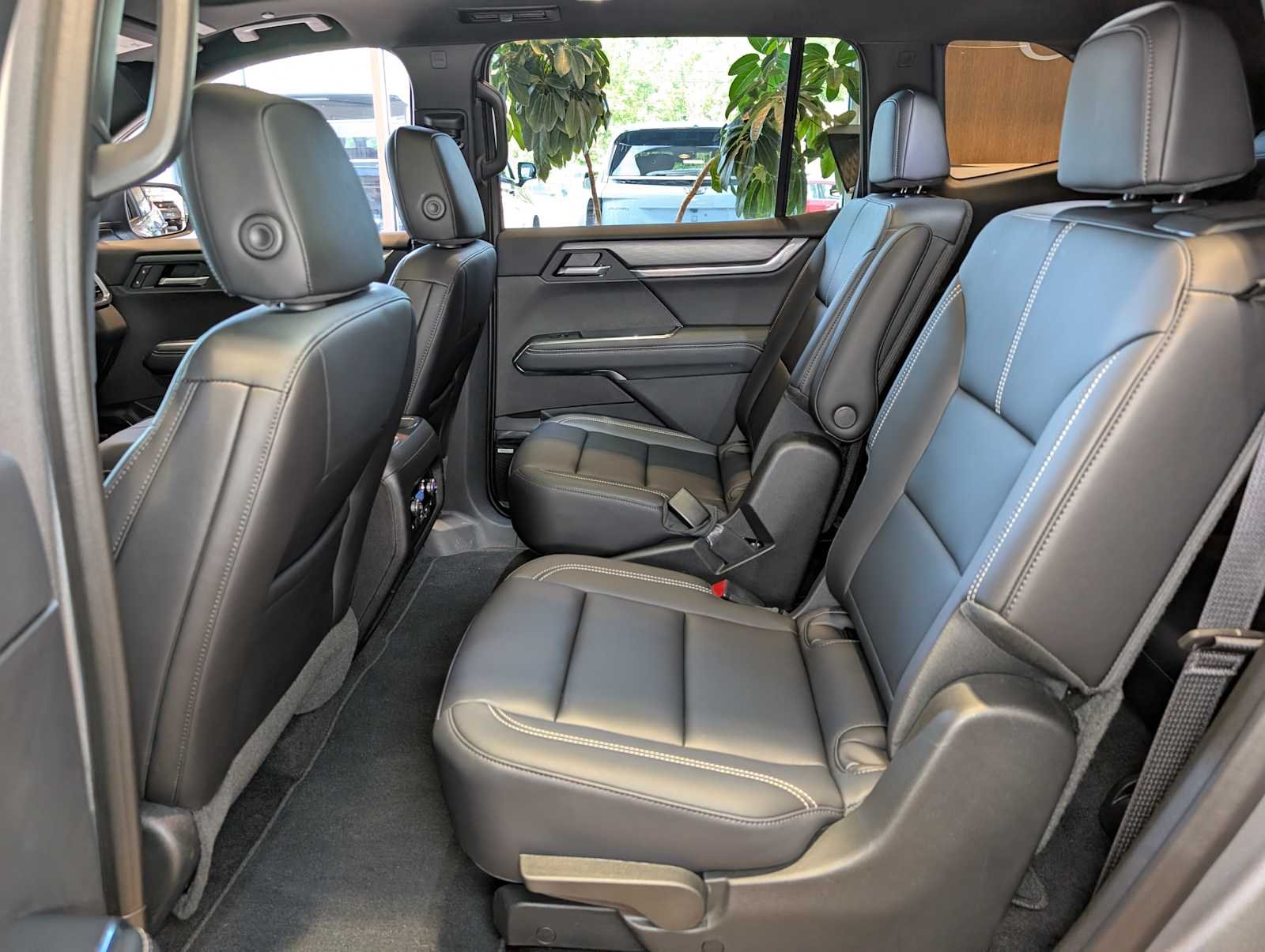 2026 GMC Acadia Elevation - Photo 19