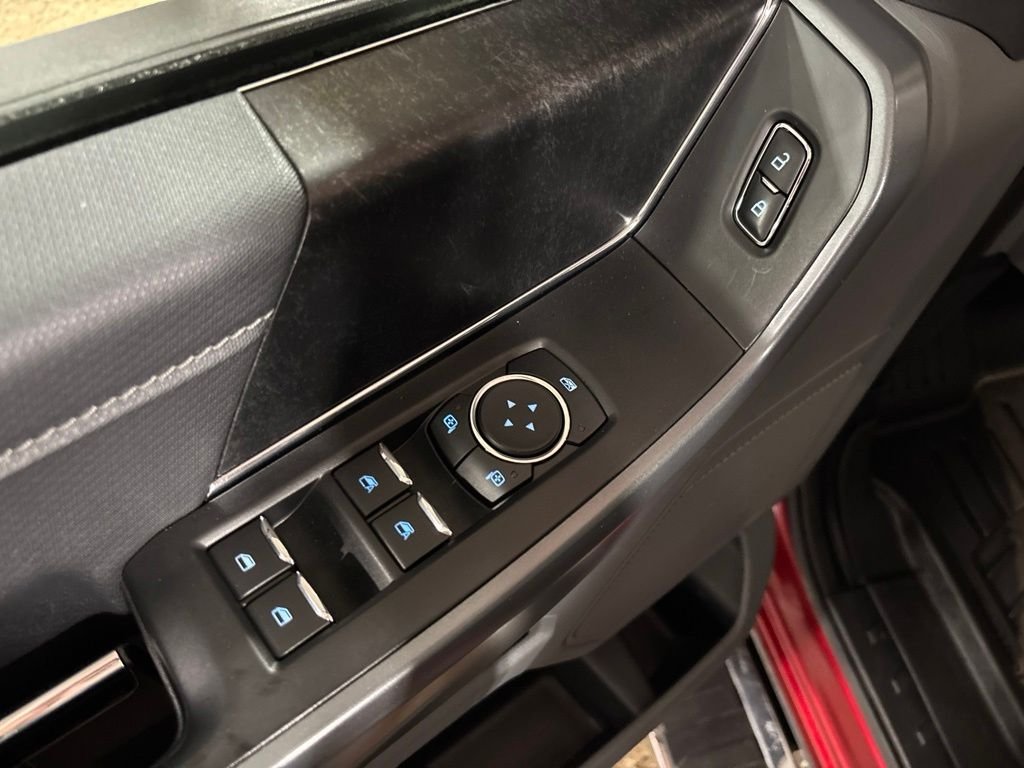 Used 2021 Red Ford XLT image 12