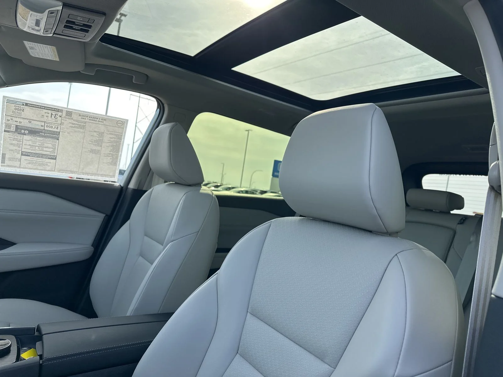 New 2026 Everest White Pearl TriCoat Nissan Dark Armor™ image 11