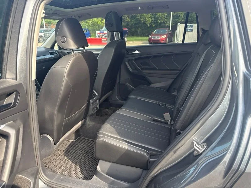 Used 2023 Gray Volkswagen 2.0T SE image 6
