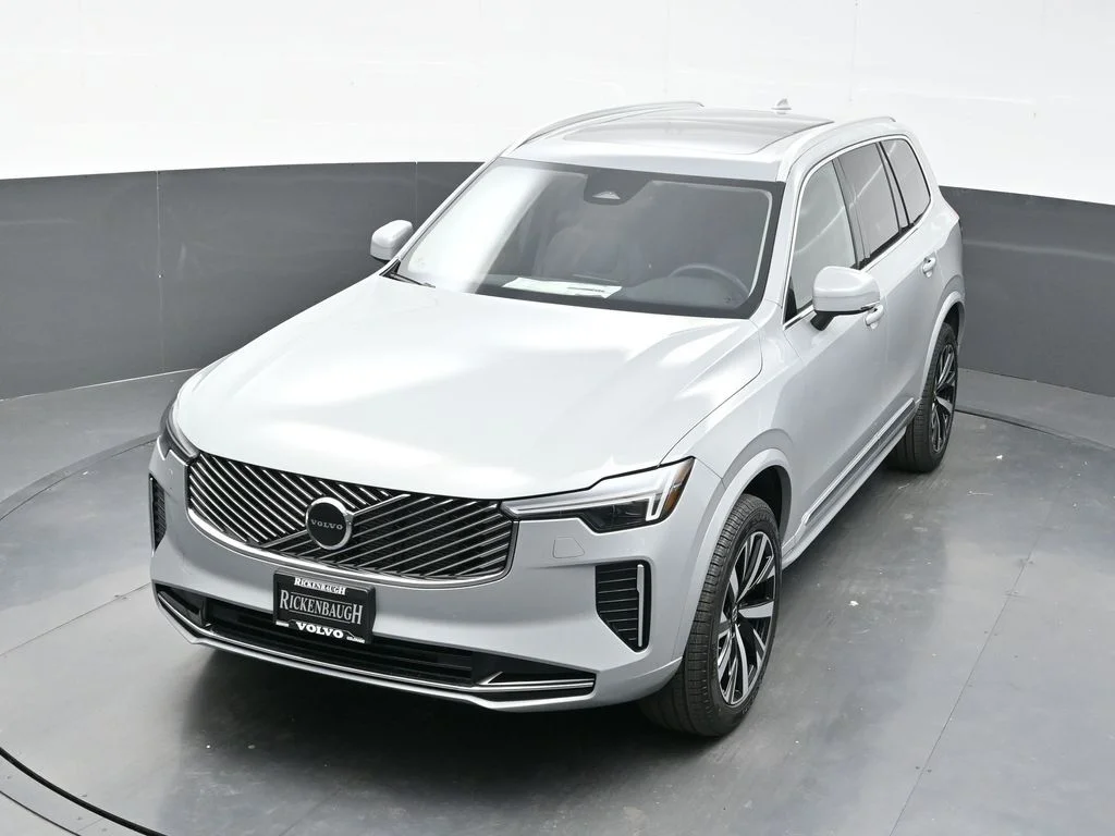 New 2026 Vapour Grey Volvo Core image 48