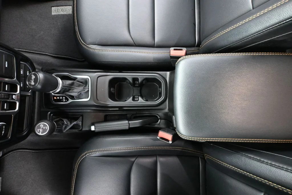 2024 Jeep Wrangler 4xe Sahara 4XE - Photo 34