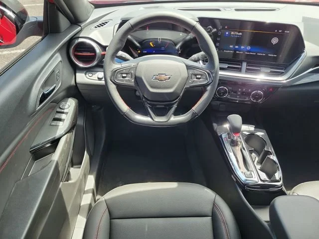 2026 Chevrolet Trax RS - Photo 14