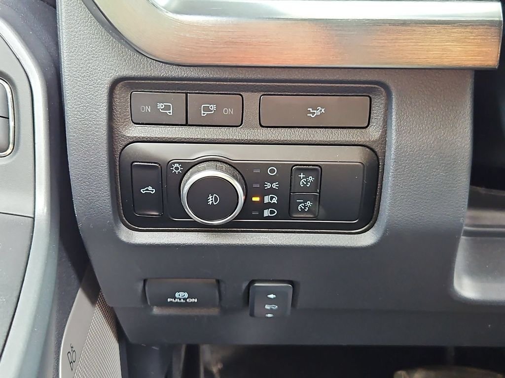 Certified Used 2024 Carbonized Gray Metallic Ford Lariat image 18