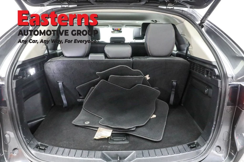 Used 2024 Gray Mazda 3.3 Turbo Preferred Plus image 9
