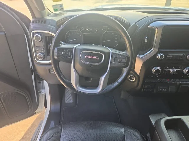 Used 2020 White GMC SLT image 14