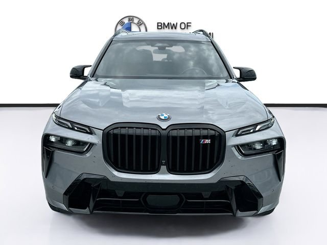 Used 2025 Gray BMW M60i image 2