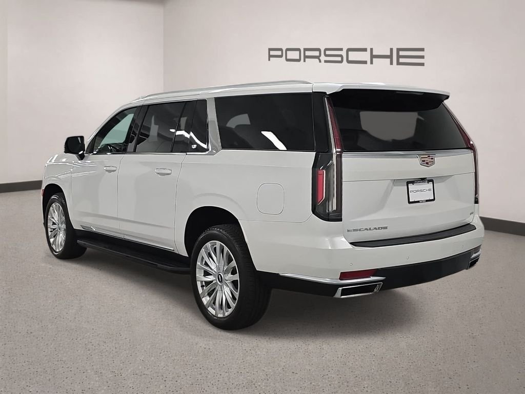 Used 2023 Crystal White Tricoat Cadillac Luxury image 3