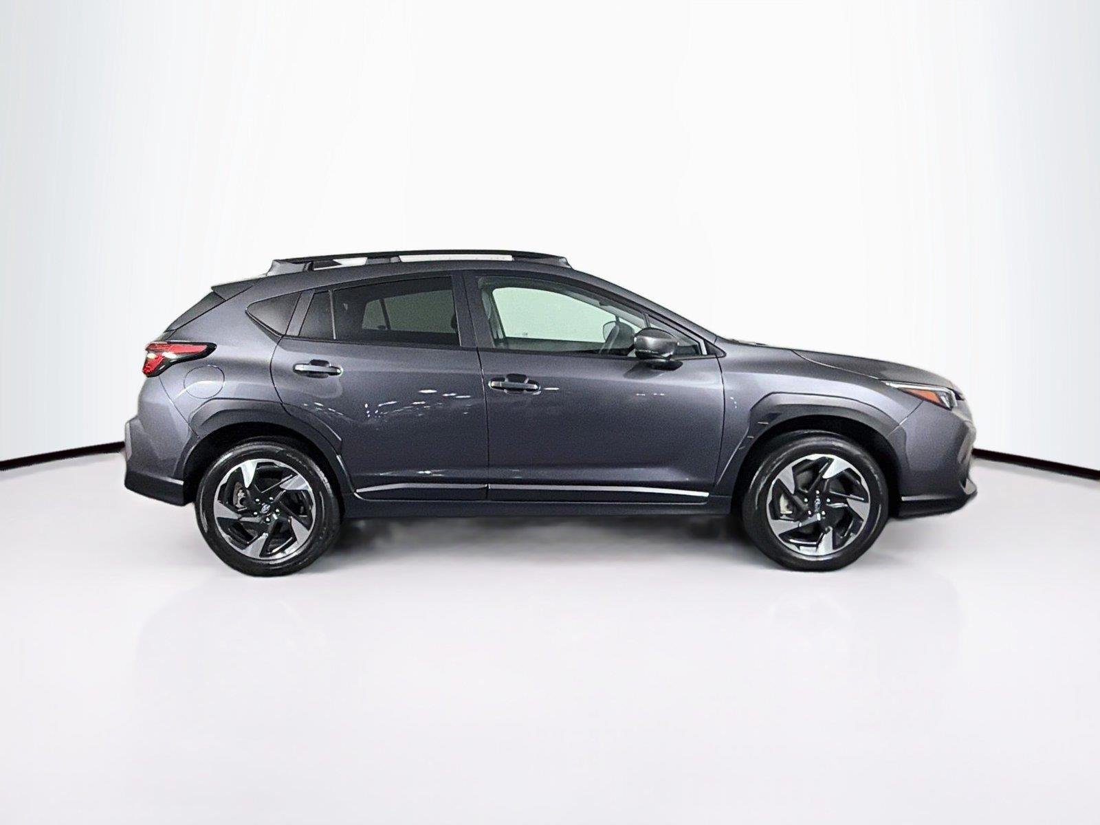Used 2024 Magnetite Gray Metallic Subaru Limited image 12
