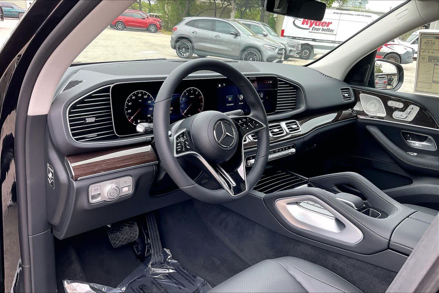 New 2026 Black Mercedes-Benz GLE 450 image 9