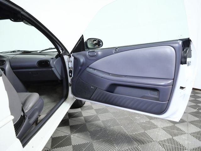 Used 1997  Chrysler JX image 10
