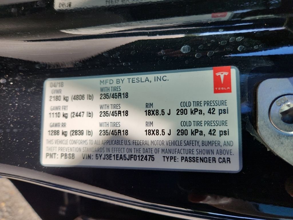 Used 2018 Black Tesla Long Range image 21