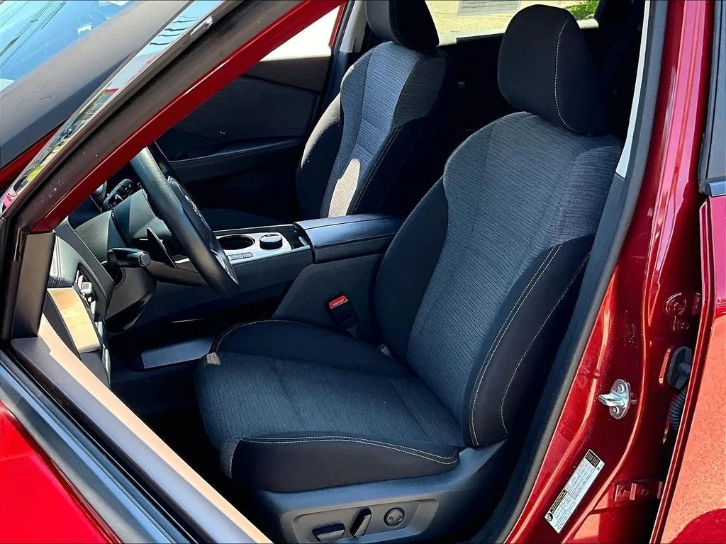 Used 2023 Red Nissan SV image 10