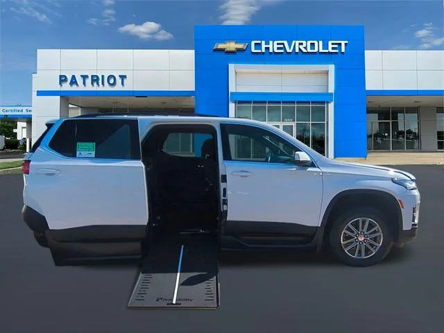 Certified Used 2023 Summit White Chevrolet LT Cloth image 48
