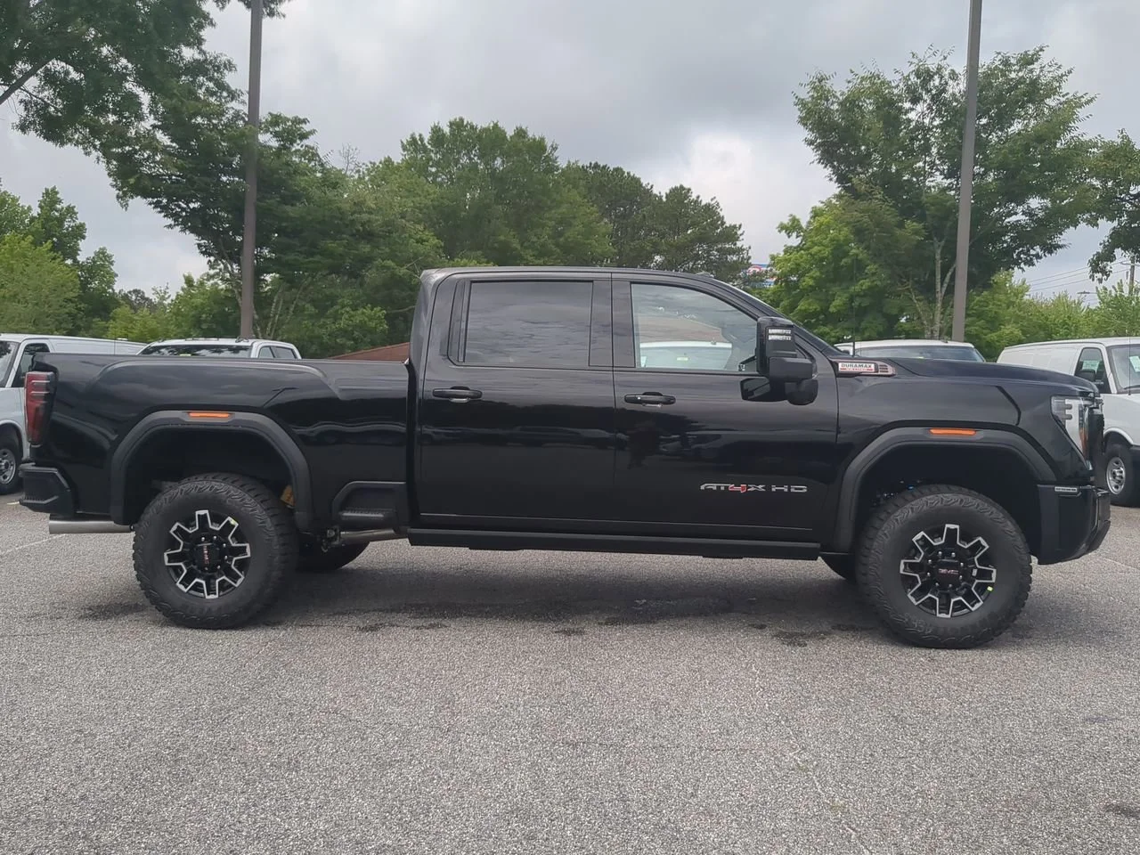 New 2026 Onyx Black GMC AT4X image 9