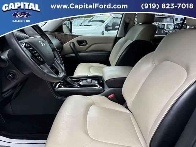 Used 2023 Black INFINITI Premium Select image 19