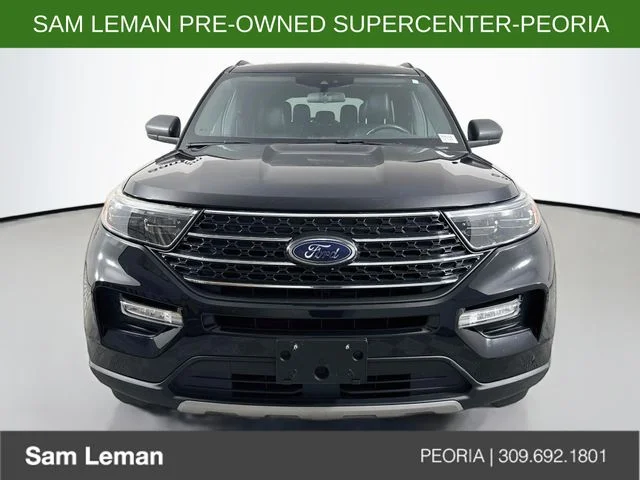 Used 2020 Black Ford XLT image 2