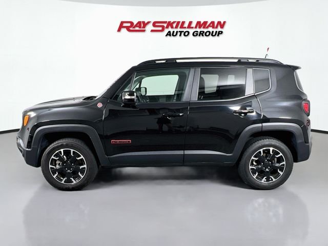 2023 Jeep Renegade Trailhawk - Photo 4