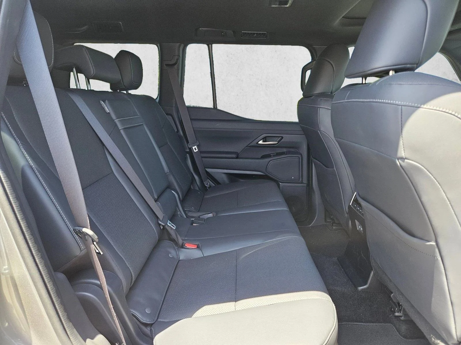 2024 Lexus GX Premium - Photo 21