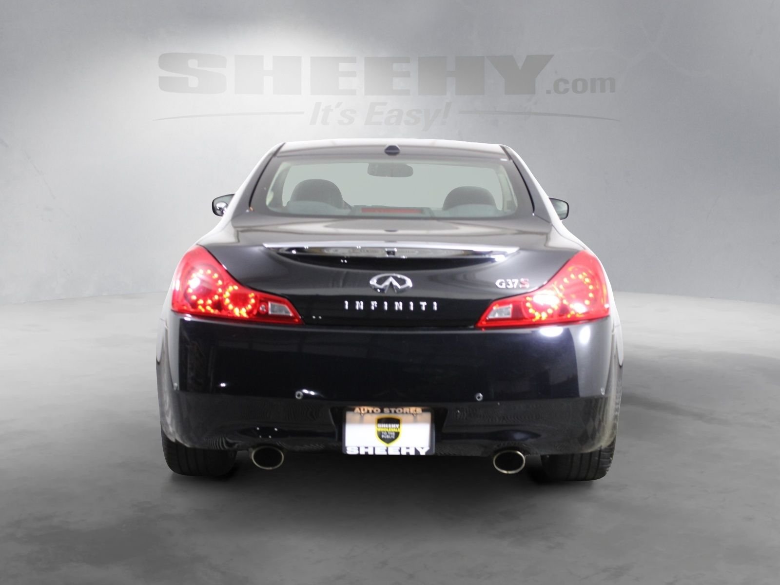 Used 2012 Black INFINITI Journey image 8