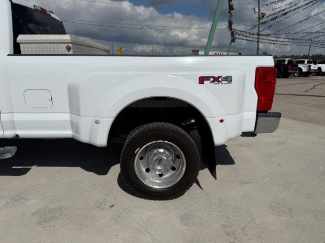 Used 2022 White Ford XL image 14