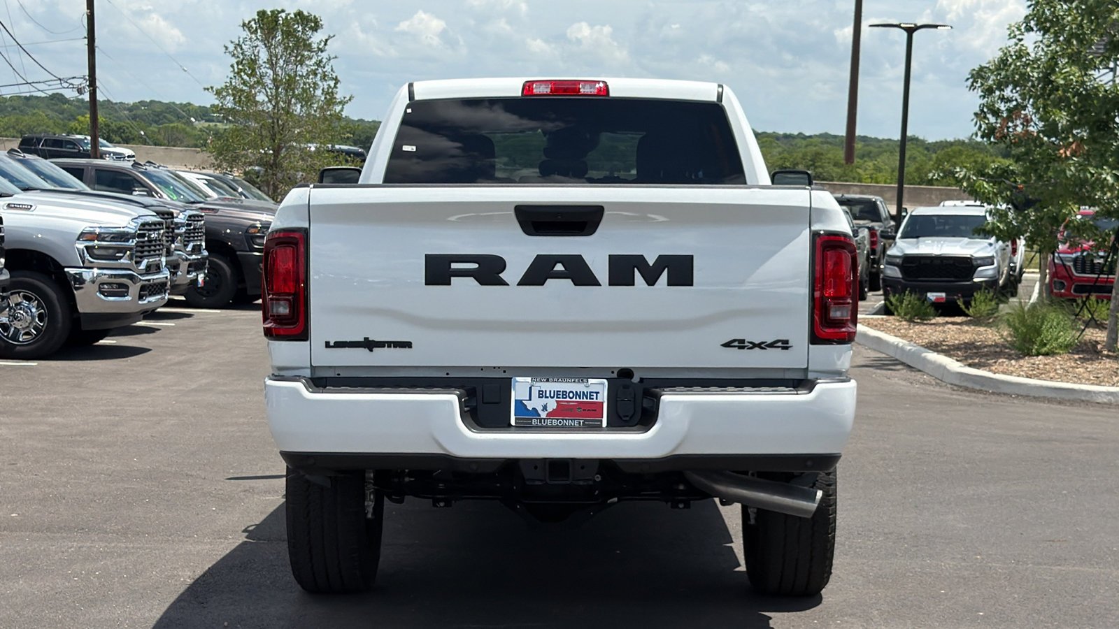New 2026 Bright White Clear-Coat Exterior Paint RAM Lone Star image 6