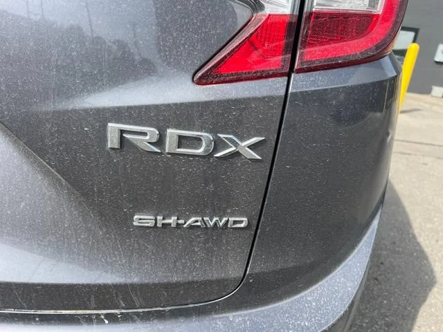 Used 2020 Gray Acura w/Technology Pkg image 5