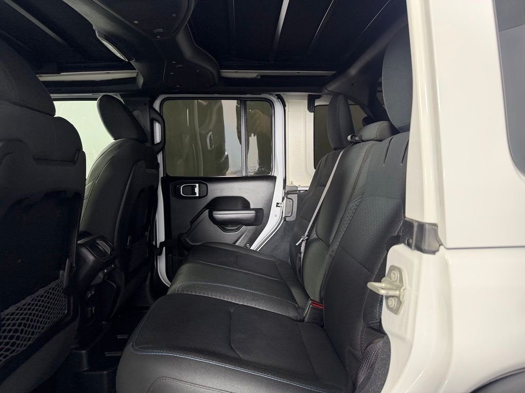 Used 2024 White Jeep Rubicon 4xe image 21