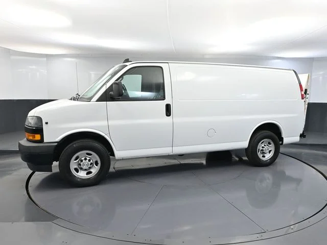 Used 2019 White Chevrolet Work Van image 10