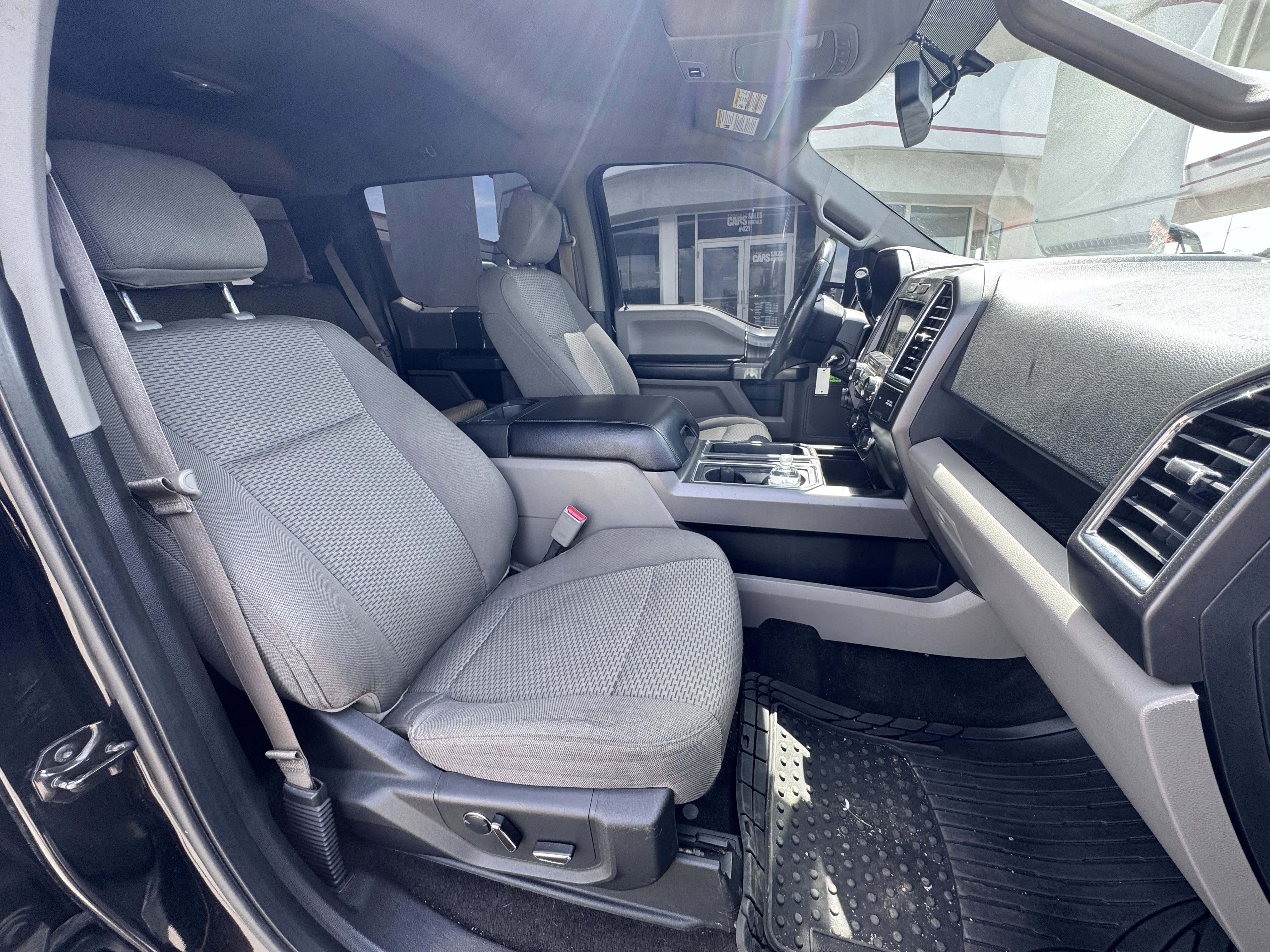 Used 2016 Black Ford XLT image 50