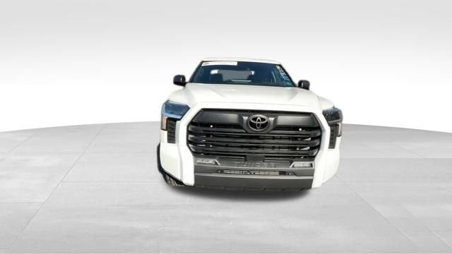 2026 Toyota Tundra SR5 - Photo 9