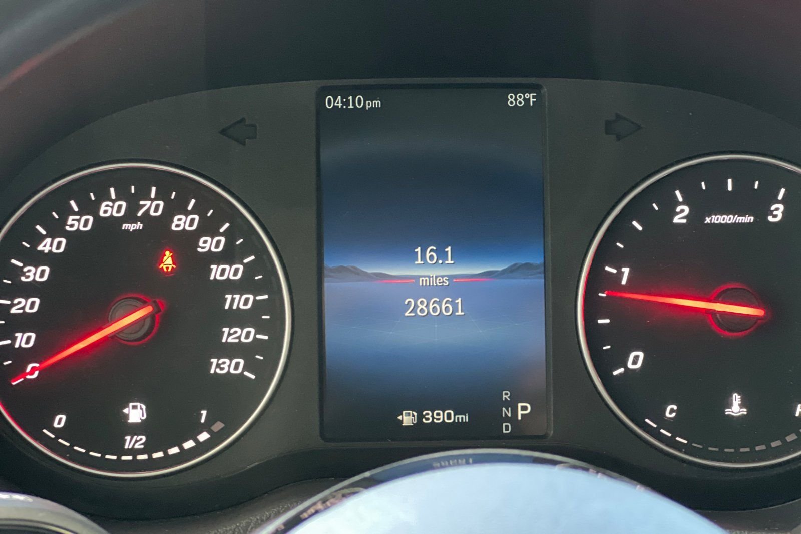 Used 2025 Arctic White Mercedes-Benz Cargo 144 WB image 28