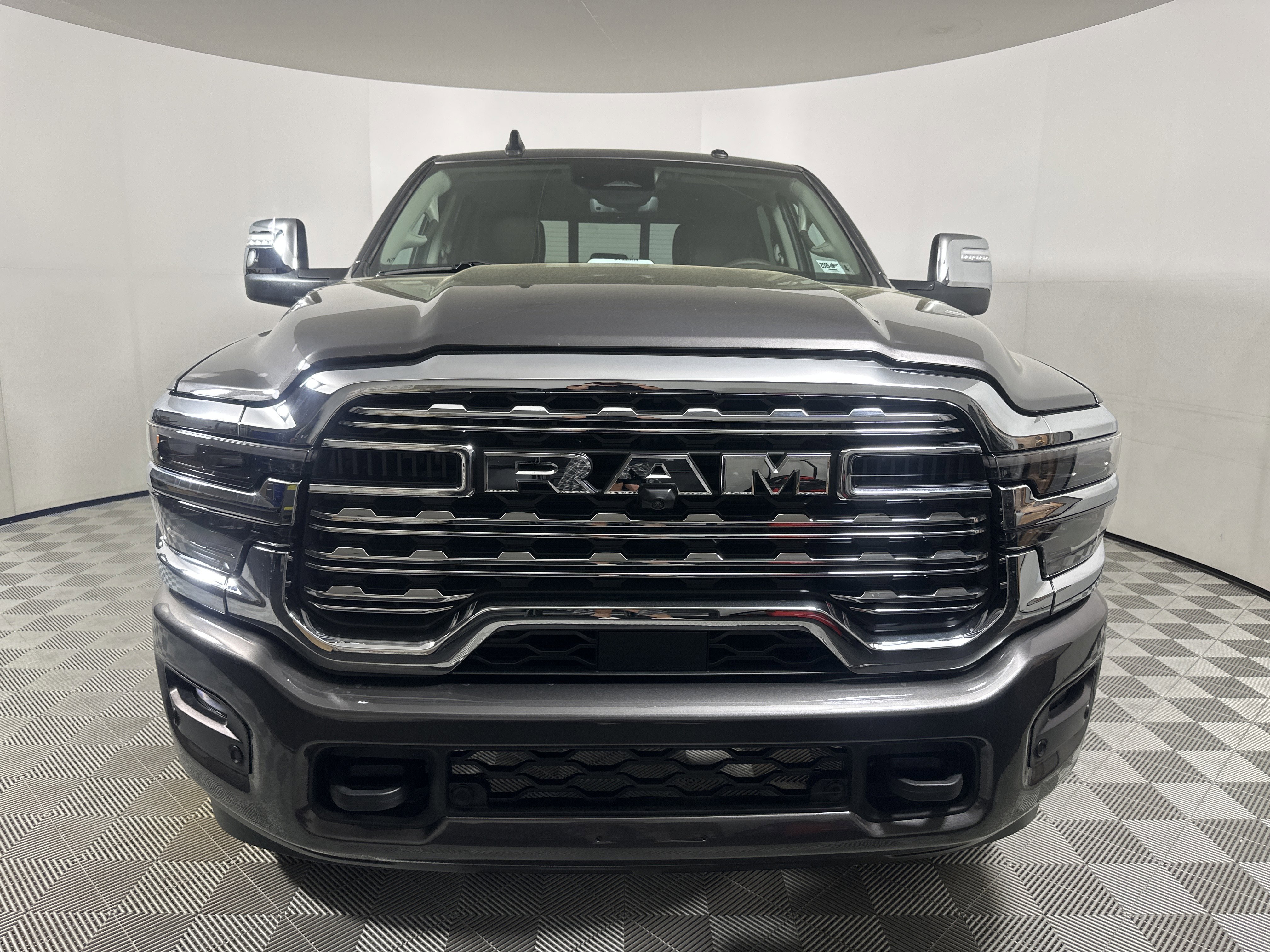 New 2026 Granite Crystal Metallic Clearcoat Ram Longhorn image 2