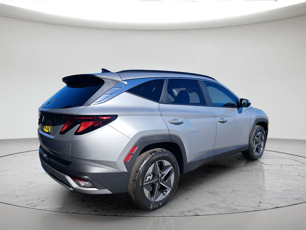 New 2026 Silver Hyundai SEL image 3