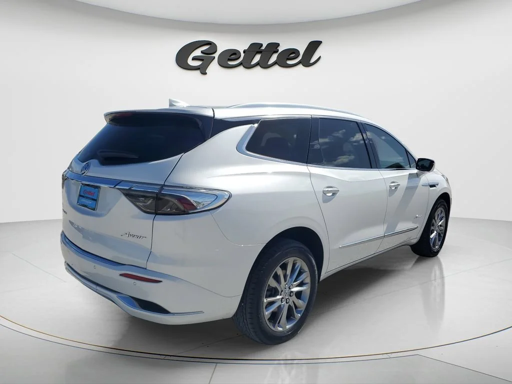 Used 2023 White Frost Tricoat Buick Avenir image 5