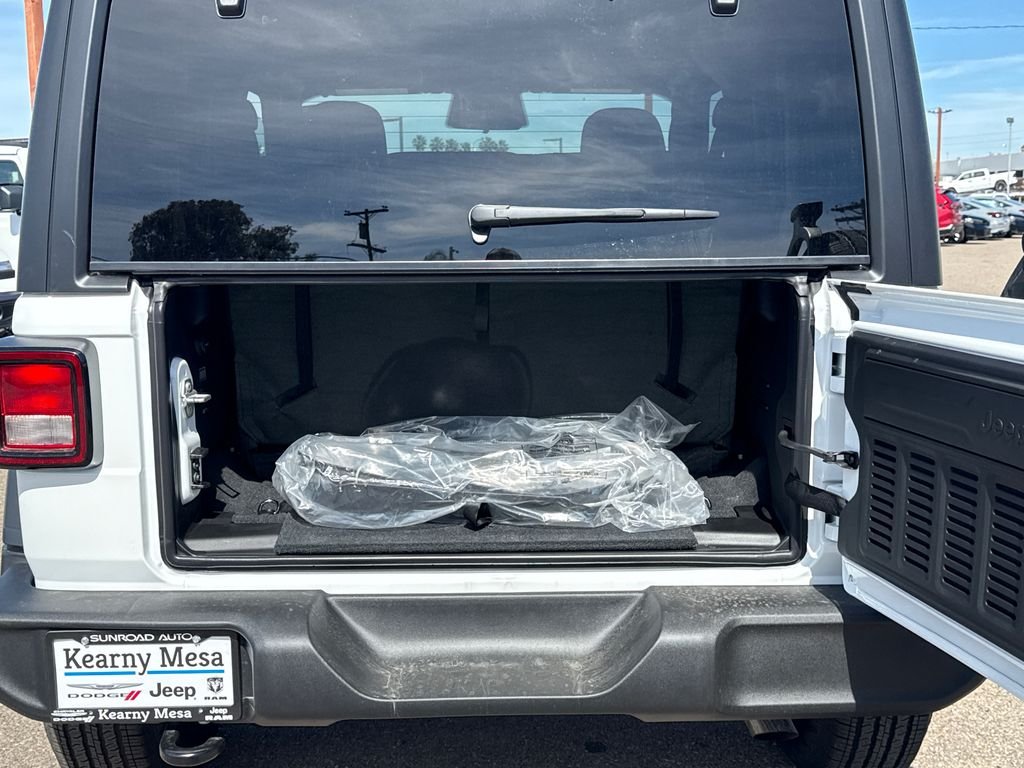 New 2026 Bright White Clearcoat Jeep Sport S image 10