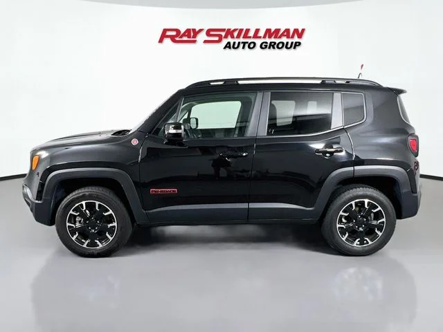 Used 2023 Black Jeep Trailhawk image 4