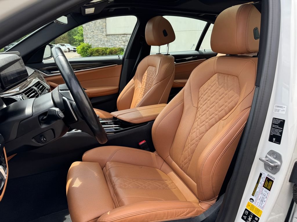 2021 BMW 5 Series 530i - Photo 25