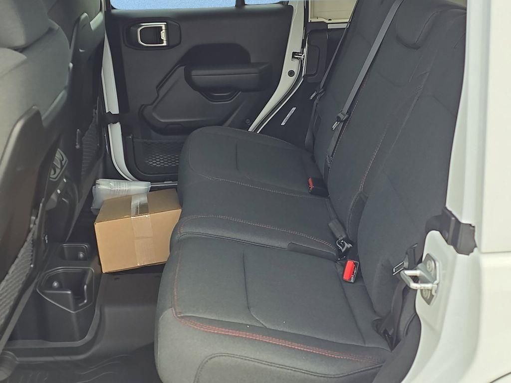 2026 Jeep Wrangler 4-Door Rubicon - Photo 15