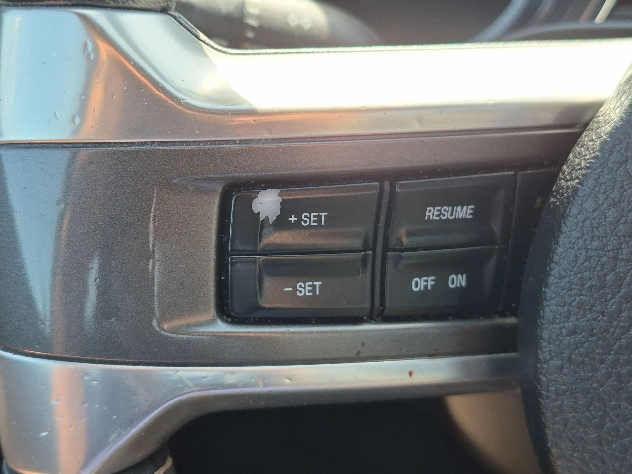 Used 2012 Ingot Silver Ford V6 Premium image 16