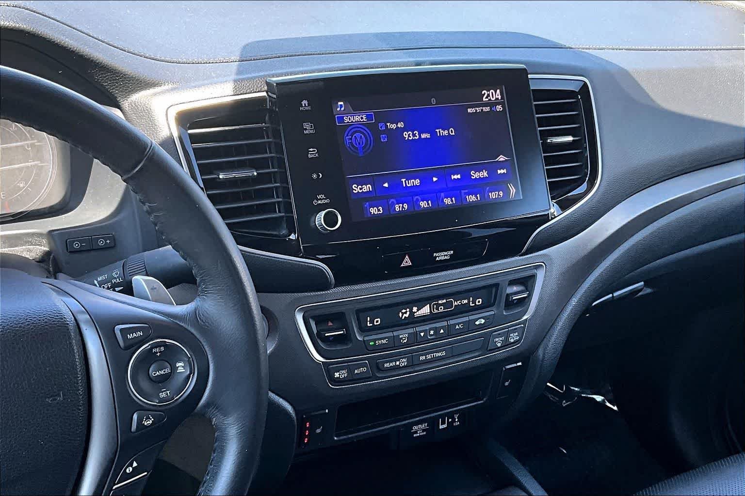 Used 2023 Platinum White Pearl Honda RTL image 5