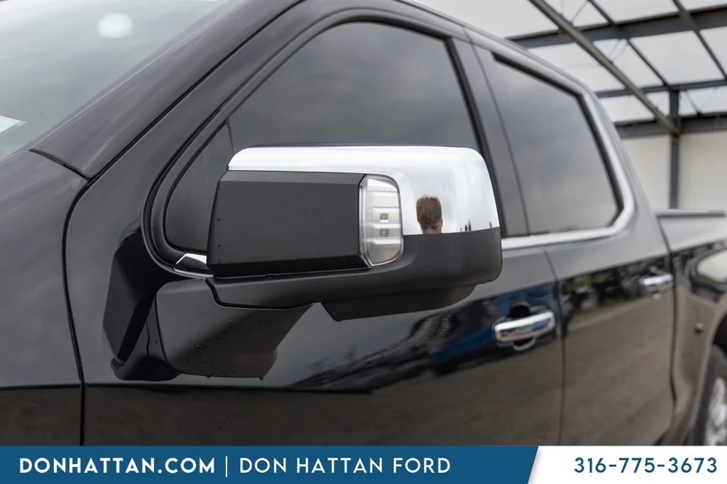 Used 2025 Black Chevrolet LTZ image 32