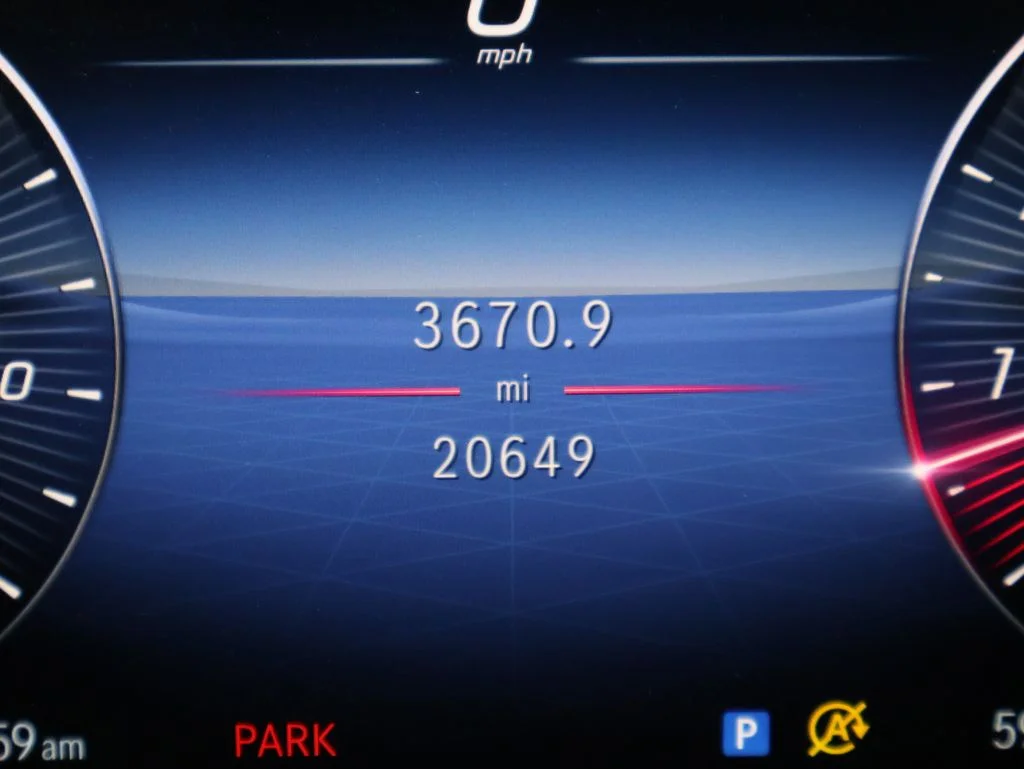 Used 2025 Black Mercedes-Benz GLE 350 image 33
