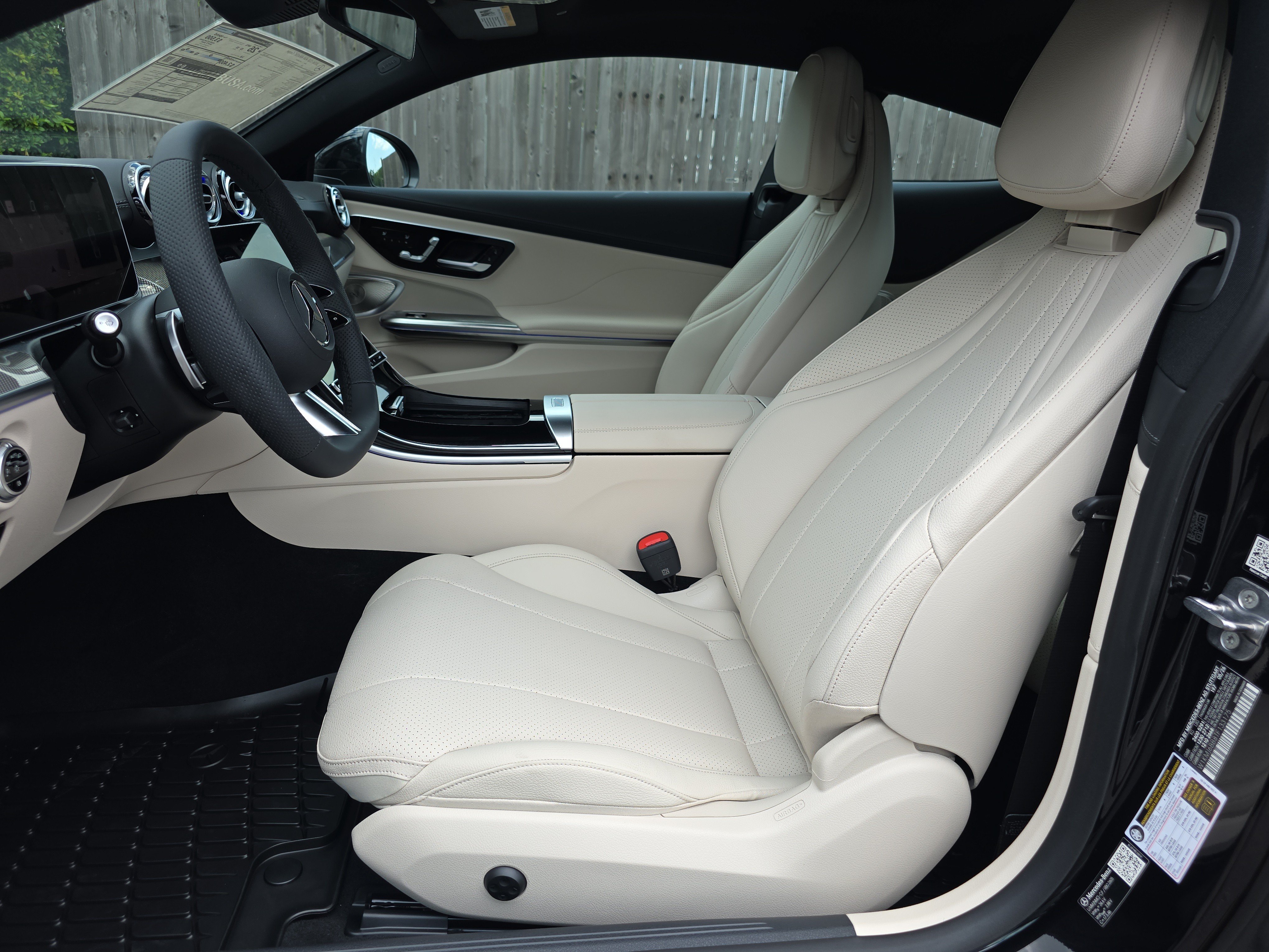 New 2026 Obsidian Black Metallic Mercedes-Benz CLE 450 image 38